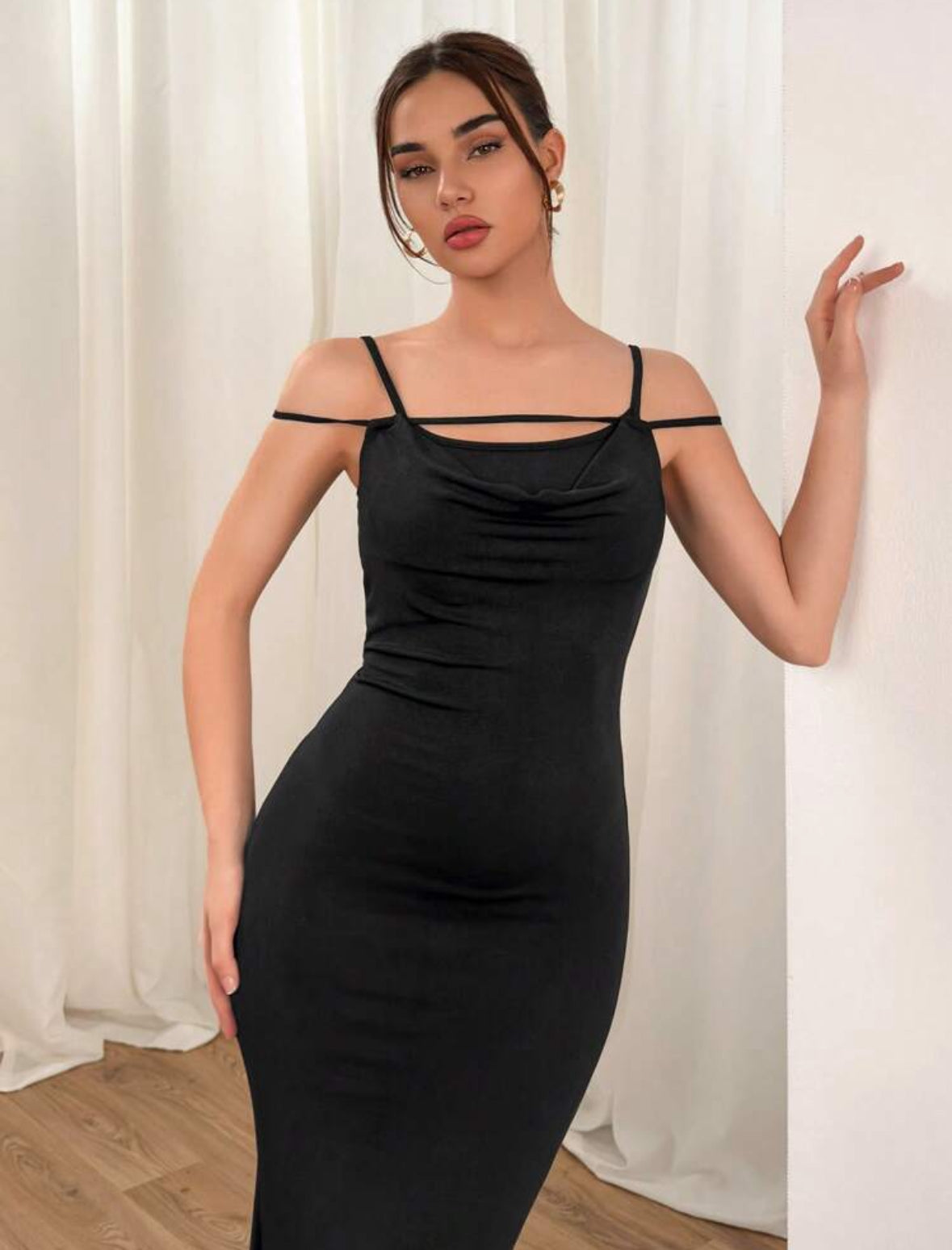 🎀Vestido Negro Largo Tela Elegante🎀